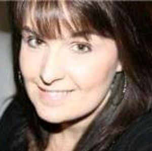 Meet your Posher, Ali